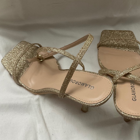 Sandals - Picture 4 of 6